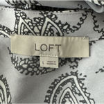 Loft  Shirt Womens Large Gray White Paisley Blouse Neutral Cutout Office‎ Casual Photo 6