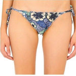 AGUADECOCO Brazilian ruffle bikini bottoms. NWT Green Size XL Photo 0