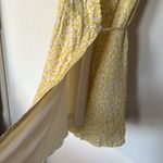 Ann Taylor  NWT Yellow Floral Puff Sleeve Wrap Dress Medium Ruffle‎ Hem Tie Waist Photo 7