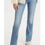 Levi's Womens Size 31 NWT 724 High-Rise Slim Straight Supersoft Denim Jeans Photo 2