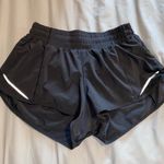 Lululemon Hotty Hot 2.5” Low Rise Shorts Photo 0