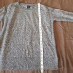 Gap  Womens Sweater Size XS  Ribbed Neckline Gray Slit Crew Brooklyn Black Sand Photo 10