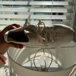 Puma  Women's Cream and Gray Athletic Shoes Photo 2