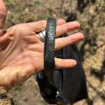 Isaac Mizrahi OLIVIA SATCHEL IN SOLID BLACK PEBBLED LEATHER. Photo 13