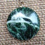 Green Stone Necklace and Bracelet Set Photo 1