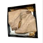 Pour La Victoire Women's Lang Tan Laced Wedge Platform Boots Booties Sz 8.5 Photo 7