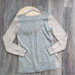 Club Monaco Club‎ Monaco beige & gray colorblock cashmere sweater Photo 6