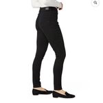 Levi's Levi Strauss Signature Women's High Rise Slim Black Jeans Size 2 Photo 1