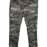 Democracy  “AB” Technology Pants Sz 8‎ Green Gray Camo Skinny Slimming Stretch Photo 0