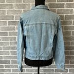 Risen | LIGHT WASHED DISTRESSED JEAN JACKET | WOMENS SIZE LARGE | BUBBLE SLEEVE Photo 6