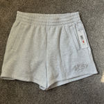 DKNY  Shorts Photo 0