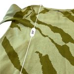 TWO TWENTY FIVE Green Patterned bell sleeve Women's Sweater Size large Photo 6