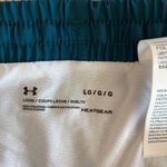 Under Armour Womens  Shorts Photo 4