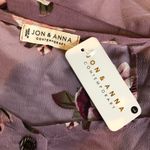 Jon & anna - Contemporary lavender light purple floral Top size L Photo 5