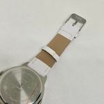 Women wrist watch Quartz analog silver tone 37mm round mother pearl running Photo 5