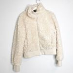 ZARA  trf teddy faux sherpa bomber zipper jacket size medium Photo 1