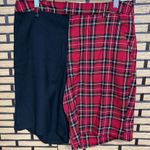 Hot Topic  Red And Black Plaid Shorts‎ Size XL Photo 0