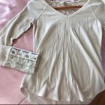 love on a hanger beautiful cream lace thermal top. Photo 5