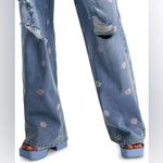 Tinseltown  Light Blue Floral Distressed Wide Leg Jeans Flower Peace Size 7 Jrs Photo 4
