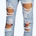 Boohoo Ripped Boyfriend Jeans  Photo 0