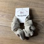 Wallflower Sleigh Girlie Scrunchie Trio Photo 2