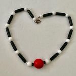 Vintage black white and red mod bead necklace Photo 2