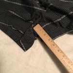 Loft Shorts Women's Size 12 Navy Blue Striped 100% Cotton Summer Shorts EUC Photo 4