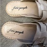 Free People  Women's Lyra Lug Loafer, size 40 (9.5), Off White, Light Wear,
VGUC Photo 5