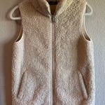 Amazon Cream Sherpa Vest Photo 1