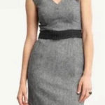 Banana Republic  Wool Tweed Stretch Sheath Career Gray & Black‎ Dress Size 6 Photo 0