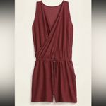 Old Navy  Women’s Breathe ON Cross Front V-Neck Romper 3.5 Inseam Size XL Photo 1