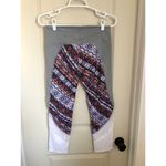 Athleta Nomad Salutation Mesh Abstract Print Capri Leggings Women's Medium Tall Photo 1