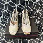 Vince Camuto NWT  Lizanie Peep Toe Dress Pumps | Size: 7.5 Photo 2