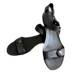 Givenchy  Black Rubber Jellies, Stingray-Pattern, Jeweled Sandals, Size 36 Photo 0