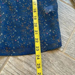 La Bellum  Hillary Scott print blouse Bell Sleeves Navy Tie at neck Women’s Size M Photo 8