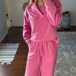 Boutique  set Photo 1