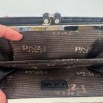 The FXND magnetic wallet Brown Photo 4