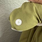 Lululemon Dynamic Movement Shorts 5” size 12 bronze green Photo 6