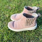 Hey Dude Hey Dudes Vic Suede Rose Ankle Snake‎ boots unisex platform women’s size 5 Photo 1