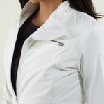 Lululemon 2013 Keep It Up Jacket White Sz 6 Rare 2013 Softshell Collectors NWOT Photo 7