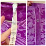 Lululemon  Swiftly Tech Long Sleeve Crew, Heathered Tender Violet Purple sz. 6 Photo 8