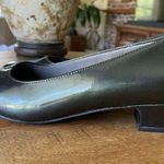 Trotters DORIS Round Toe Business Slip On Loafer Patent Leather 8M Green Size 8 Photo 0