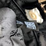 Michael Kors Jet Set Large Tote Bag Tan/Black Monogram Jacquard Leather Photo 7