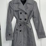 Jones New York trench coat/rain coat Photo 1