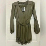 Guess  green new romper size s with tags Photo 2