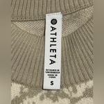 Athleta Jacquard Merino Wool Crew Sweater Size Small Photo 2