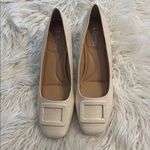 CL by Laundry CL by Landry Elegant Cream Block Heel Shoes size 9.5 BNWOT see all photos Photo 2