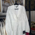 Lulus  Ivory Jacquard Collared Surplice Belted Long Sleeve Jumpsuit Womens XL NWT Photo 5