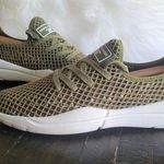 Kendall + Kylie  Sneakers Knit Lace Up Mesh Women's Size 10 Photo 0