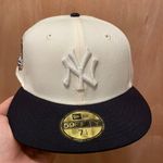 New Era Cap All the right Rushmore New York Yankees 1999 World Series size 7 1/4 brand new  Photo 1
